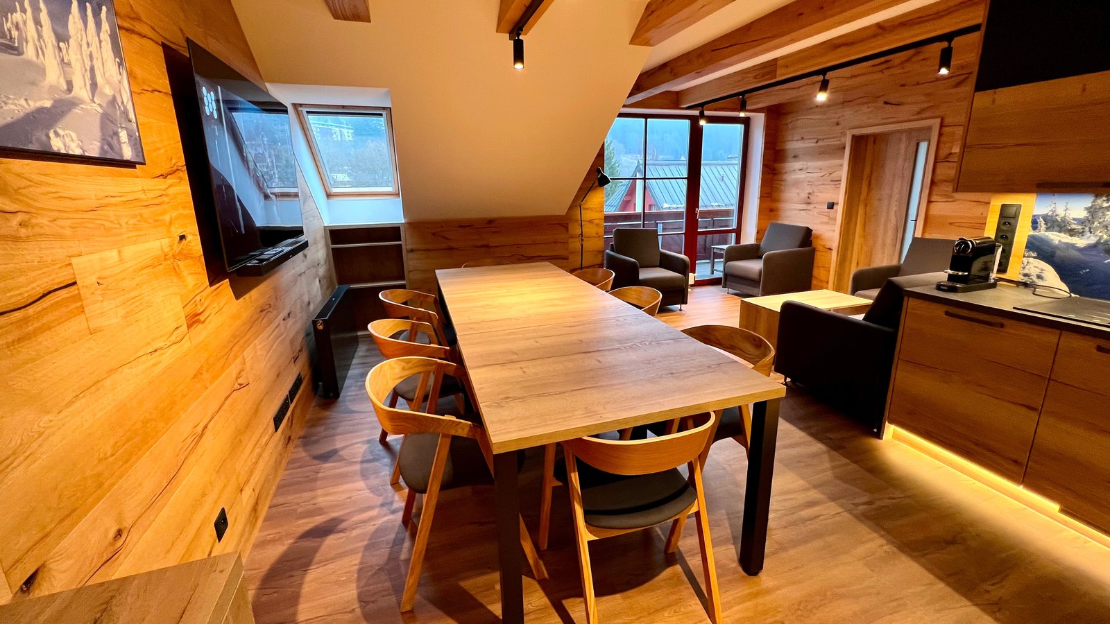 spindleruv-mlyn-luxusni-novy-mezonetovy-apartman-c-61-4-loznice-pro-13-osob-5-kk-1-spindl-61-6390df983c403-min